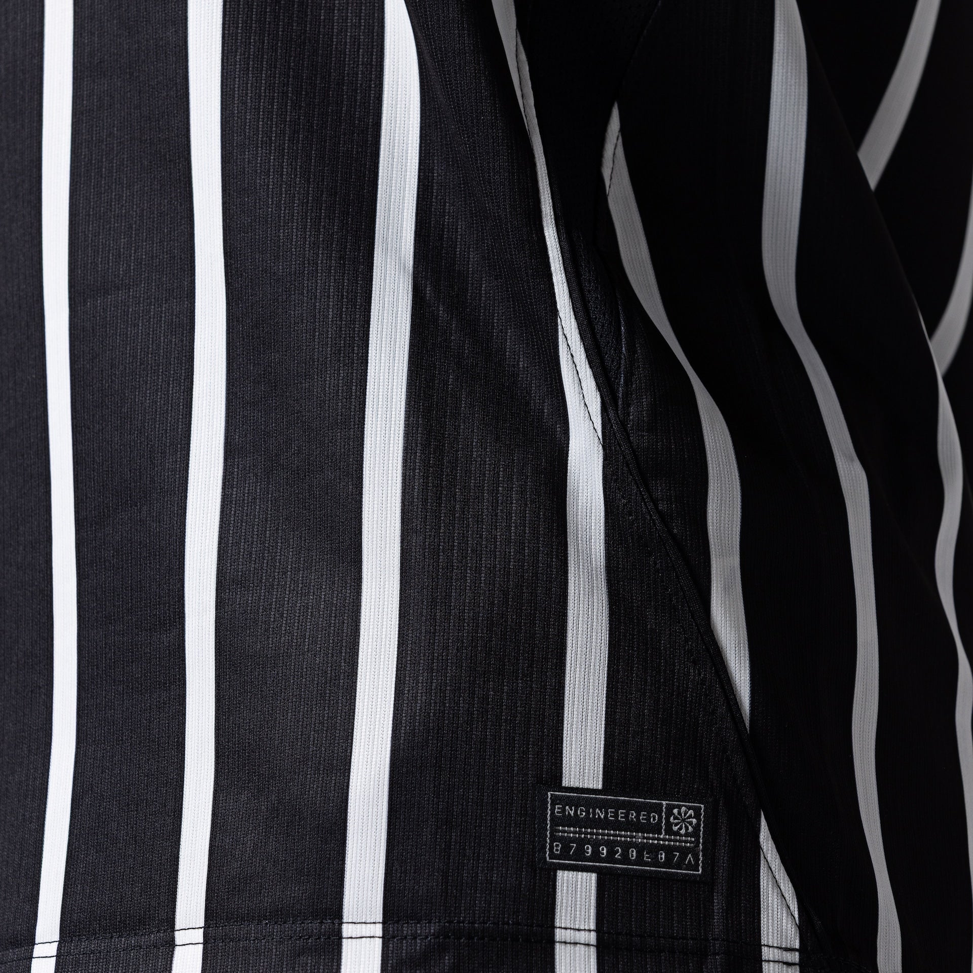 Camisa Corinthians Nike II 2026/27 Torcedor Masculina - Detalhe Listras